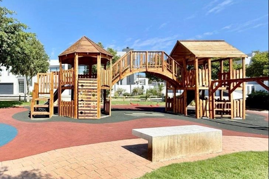 To Let 4 Bedroom Property for Rent in Sagewood Western Cape